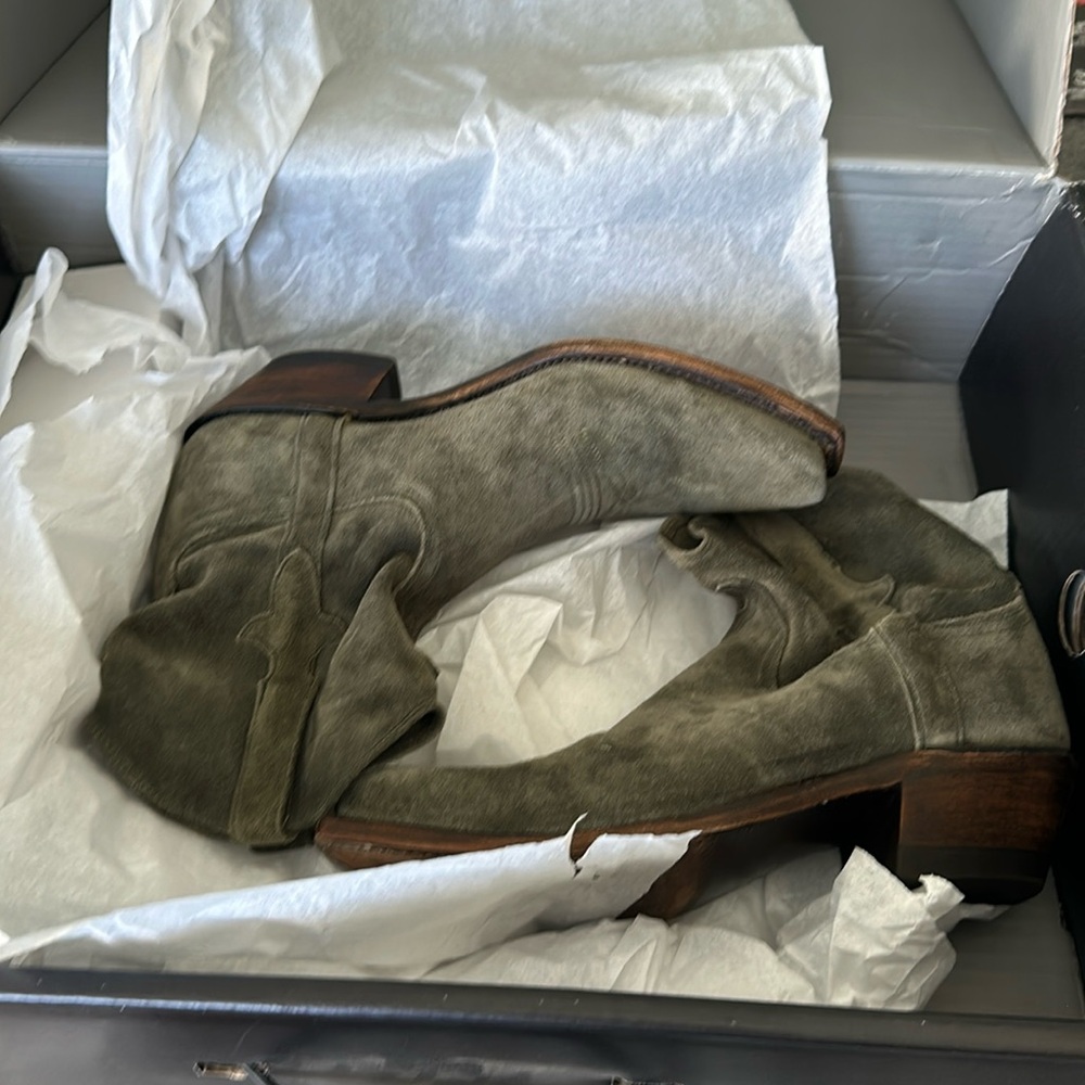lucchese boots